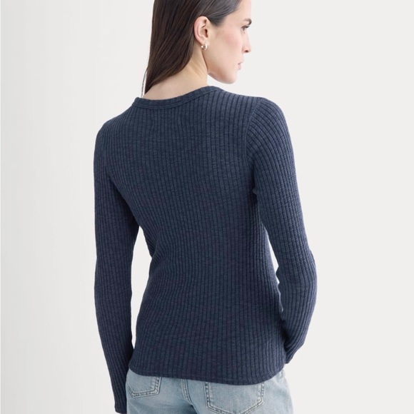 Everlane The Cozy Rib long sleeve knit tee - Picture 2 of 9